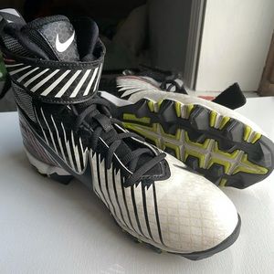 Nike Strike Shark Football Cleats High Top Size 8